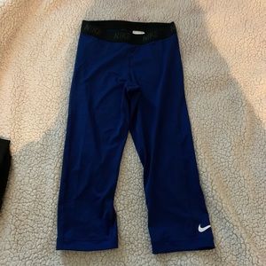 Nike Crop Leggings